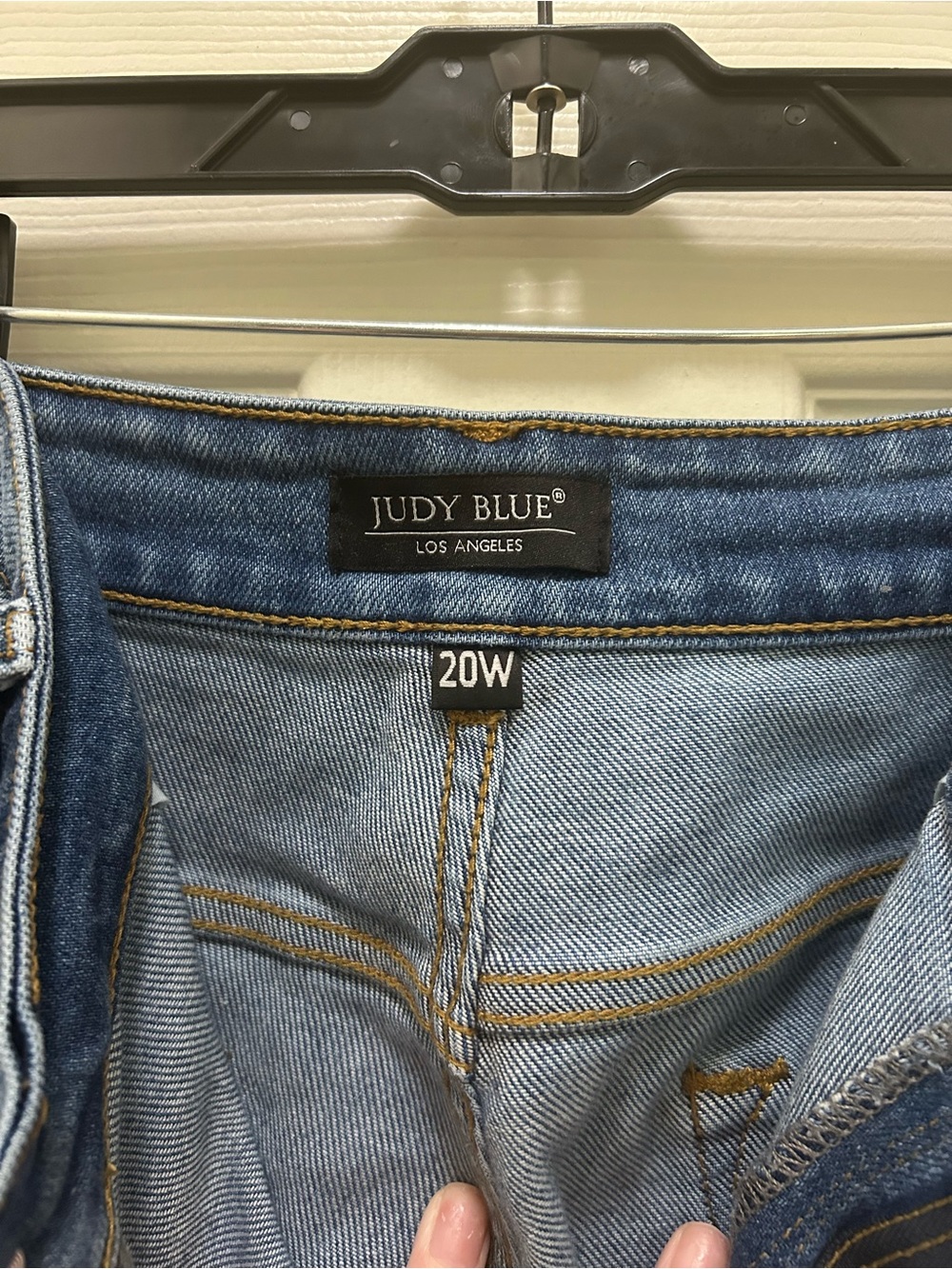 Judy Blue Light Wash Jeans with Contrast Stitching - Picture 2 of 5